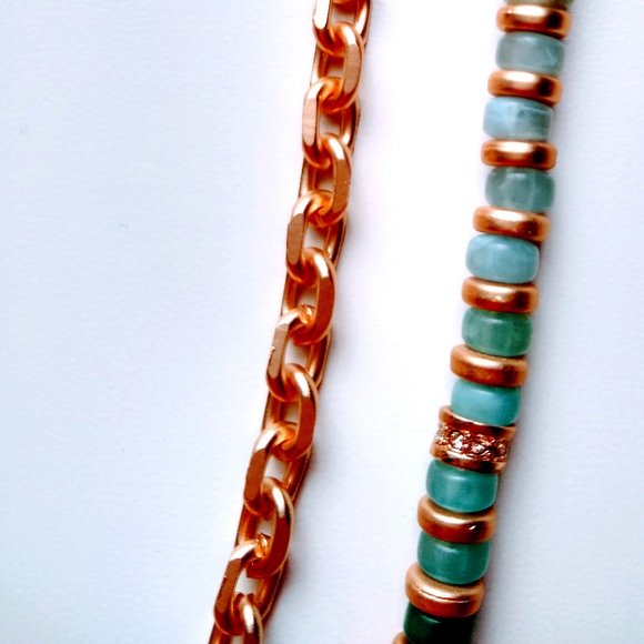 Loft Festive Layered Necklace - Picture 4 of 12